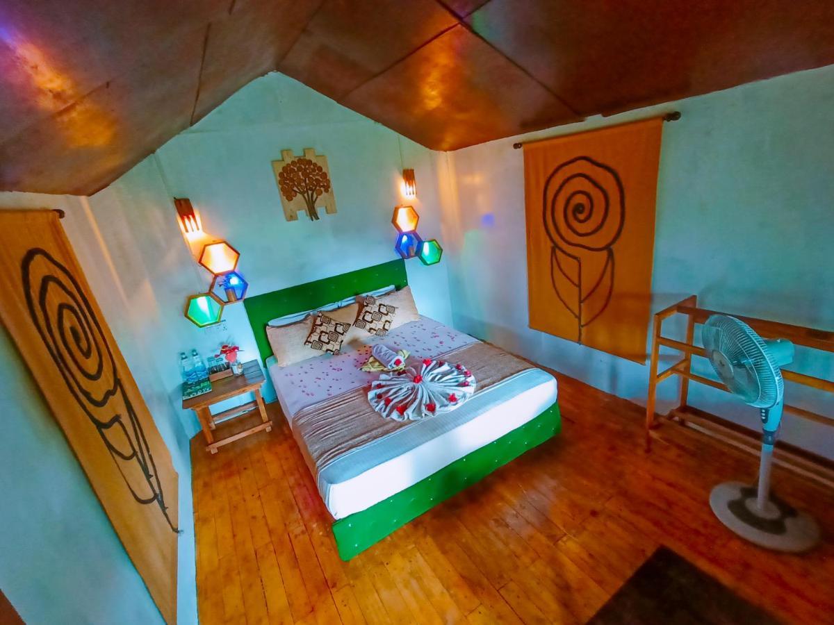 Experience The Comforts Of An Amazing Treehouse Sigirija Zewnętrze zdjęcie