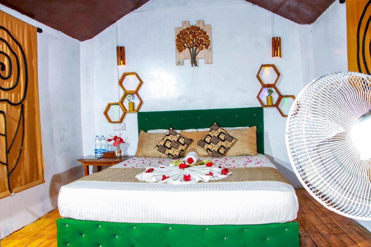 Experience The Comforts Of An Amazing Treehouse Sigirija Zewnętrze zdjęcie