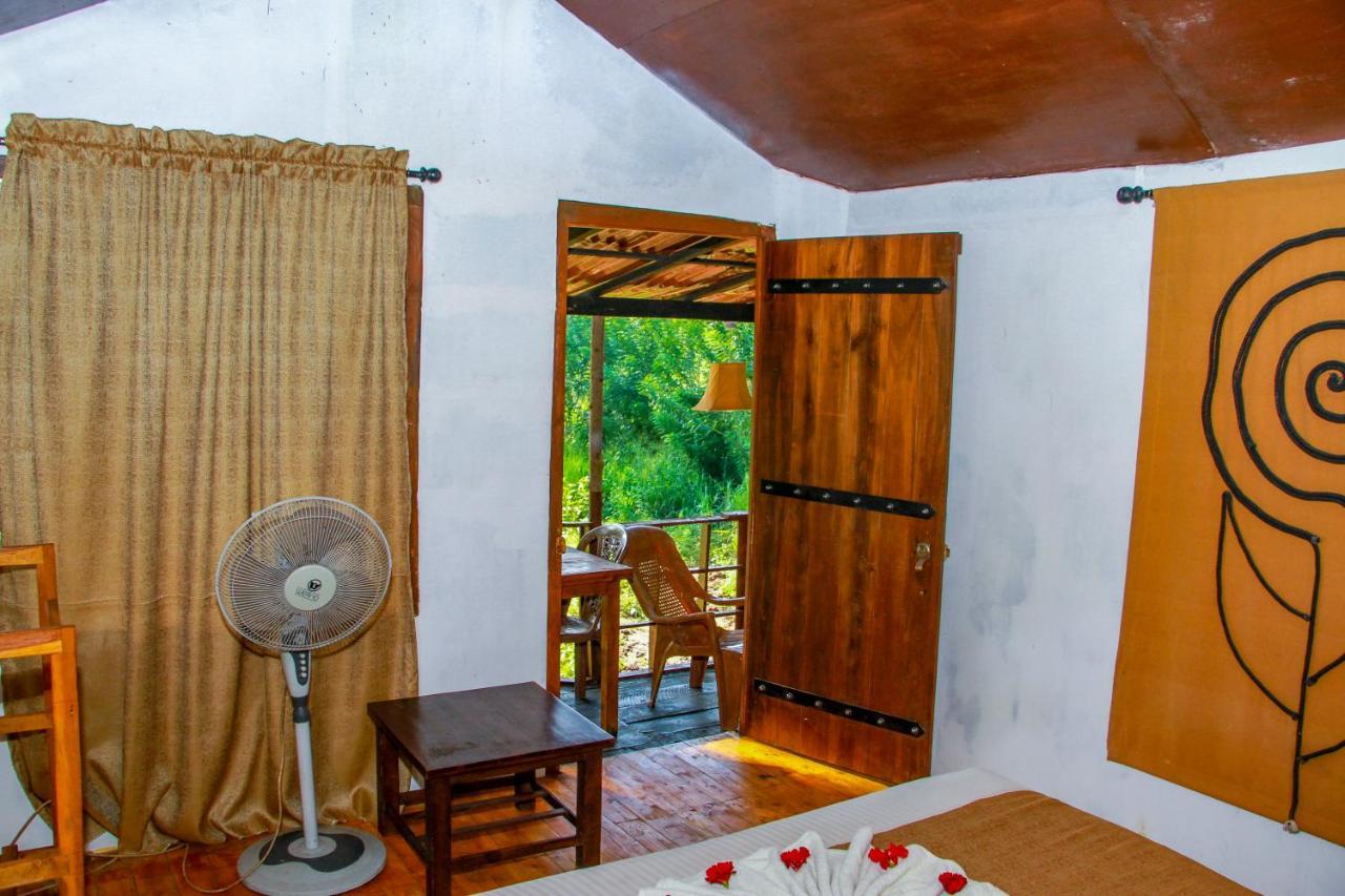 Experience The Comforts Of An Amazing Treehouse Sigirija Zewnętrze zdjęcie